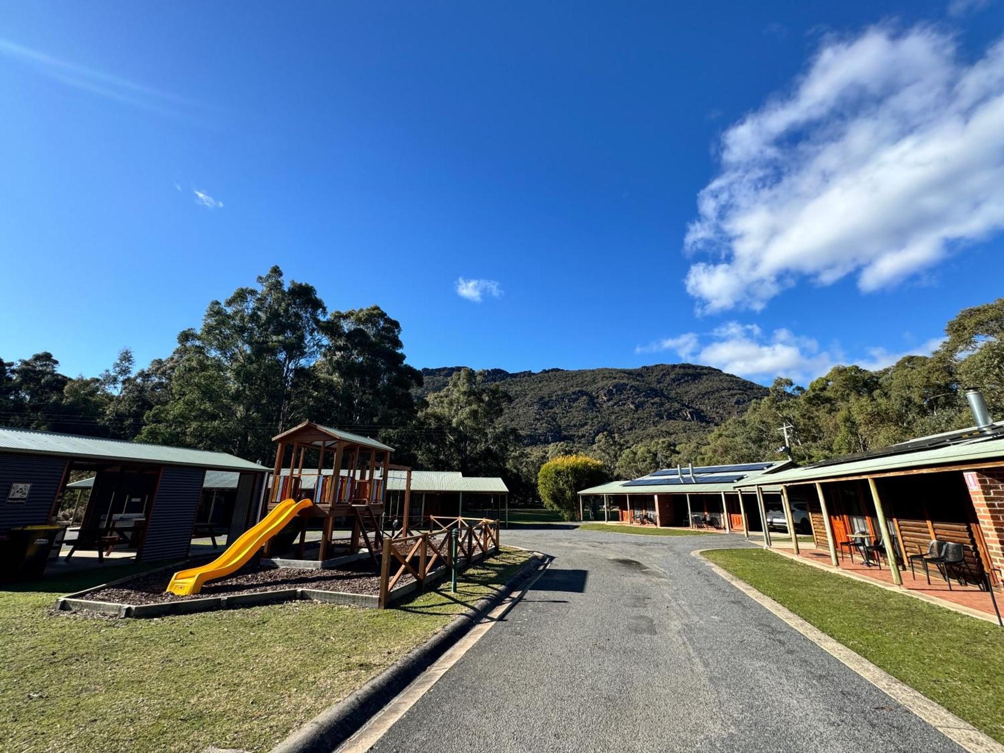 Halls Gap Log Cabins Екстер'єр фото